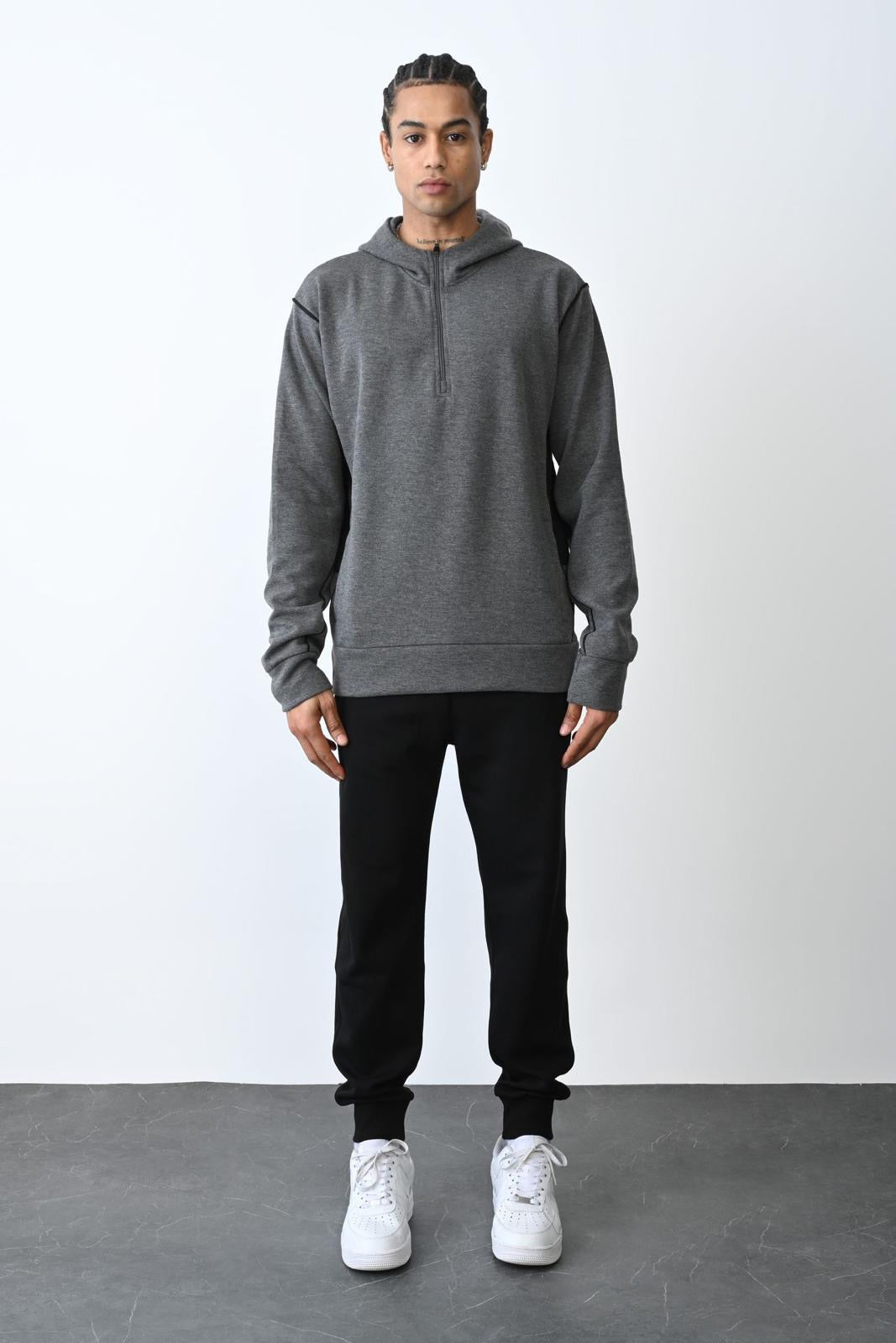 StepFit D-face hoodie