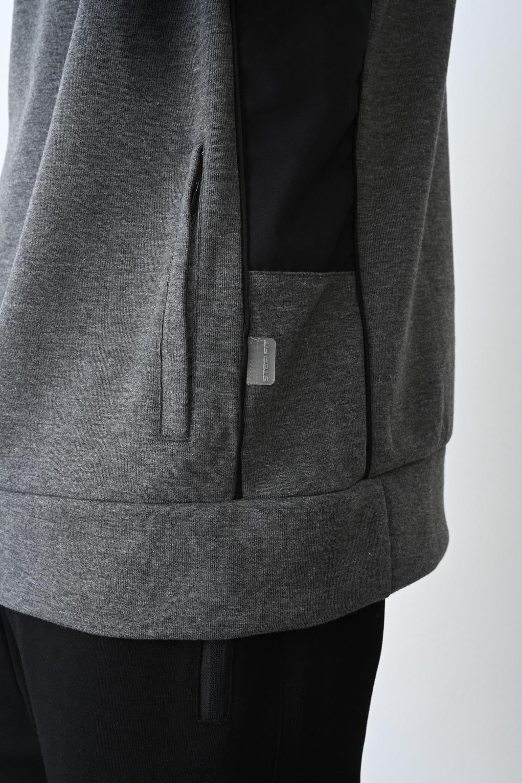 StepFit D-face hoodie